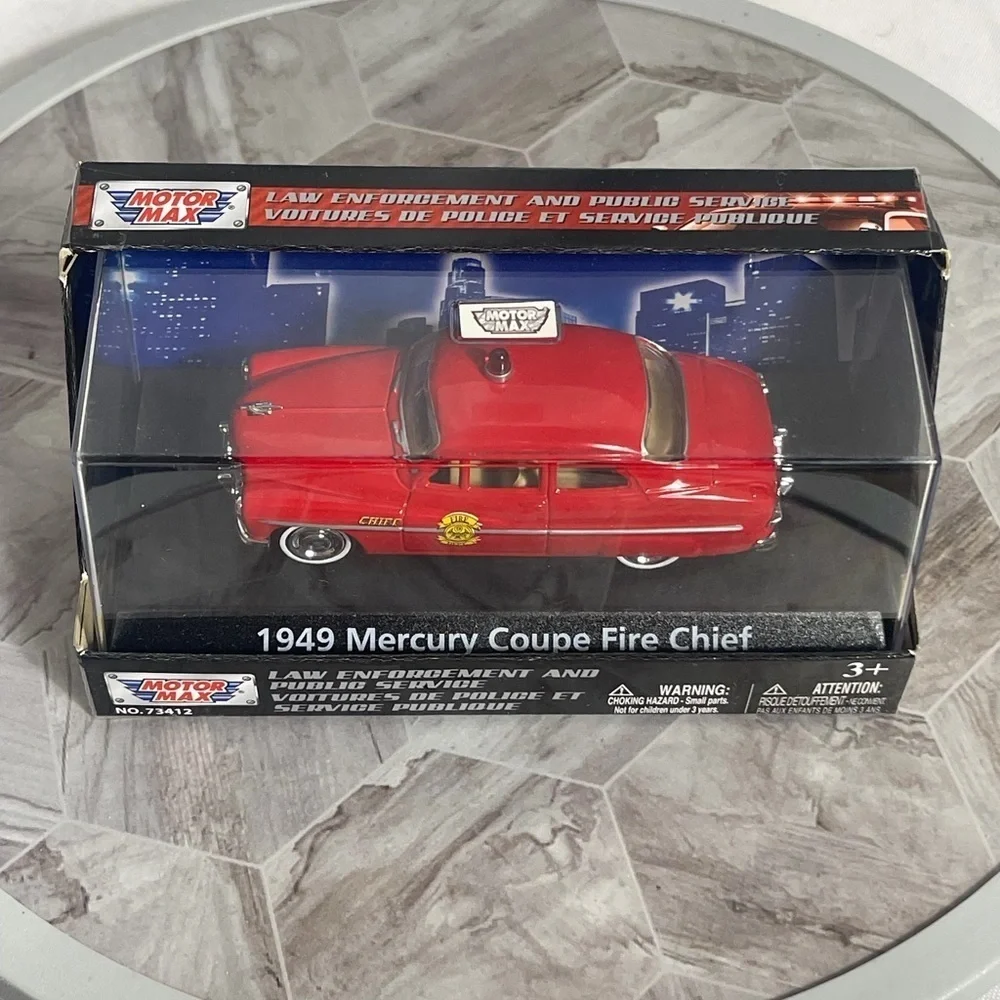 Motor Max 1949 Mercury Coupe Fire Chief 1:43 Diecast Car w/ Box